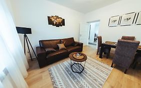 Sunny Apartment