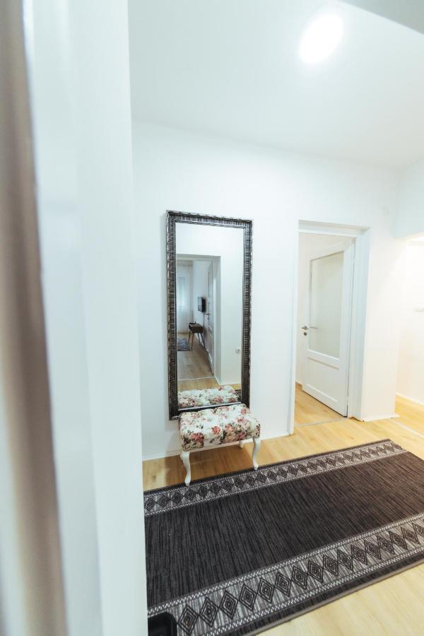 Sunny Apartment Kragujevac Exterior foto